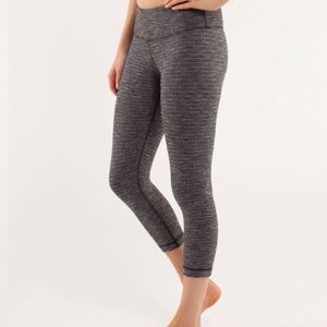 🌼3/$25 Lululemon Coco Pique Crop Pants